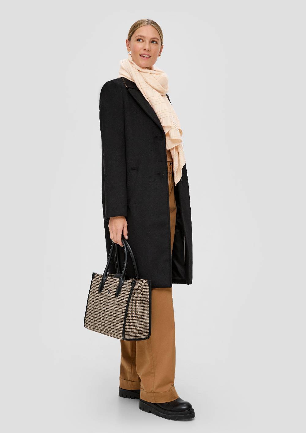 S.Oliver Schal Mit Plisseefalten