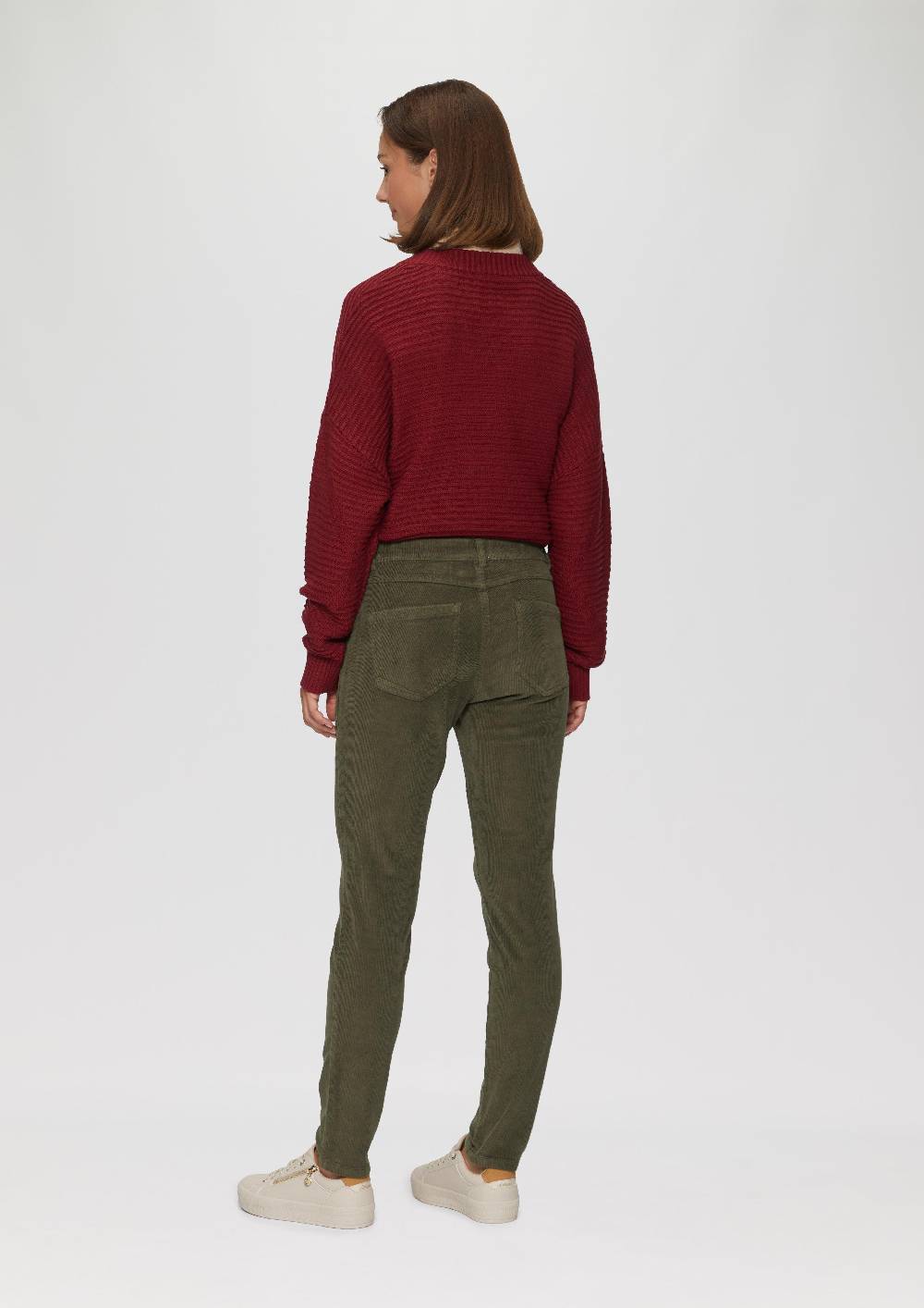 S.Oliver Schmal Geschnittene Cordhose