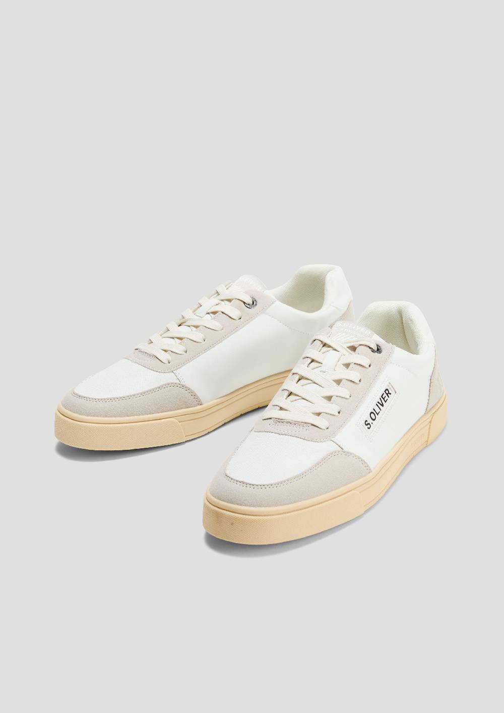 S.Oliver Schnürer Im Klassischen Look