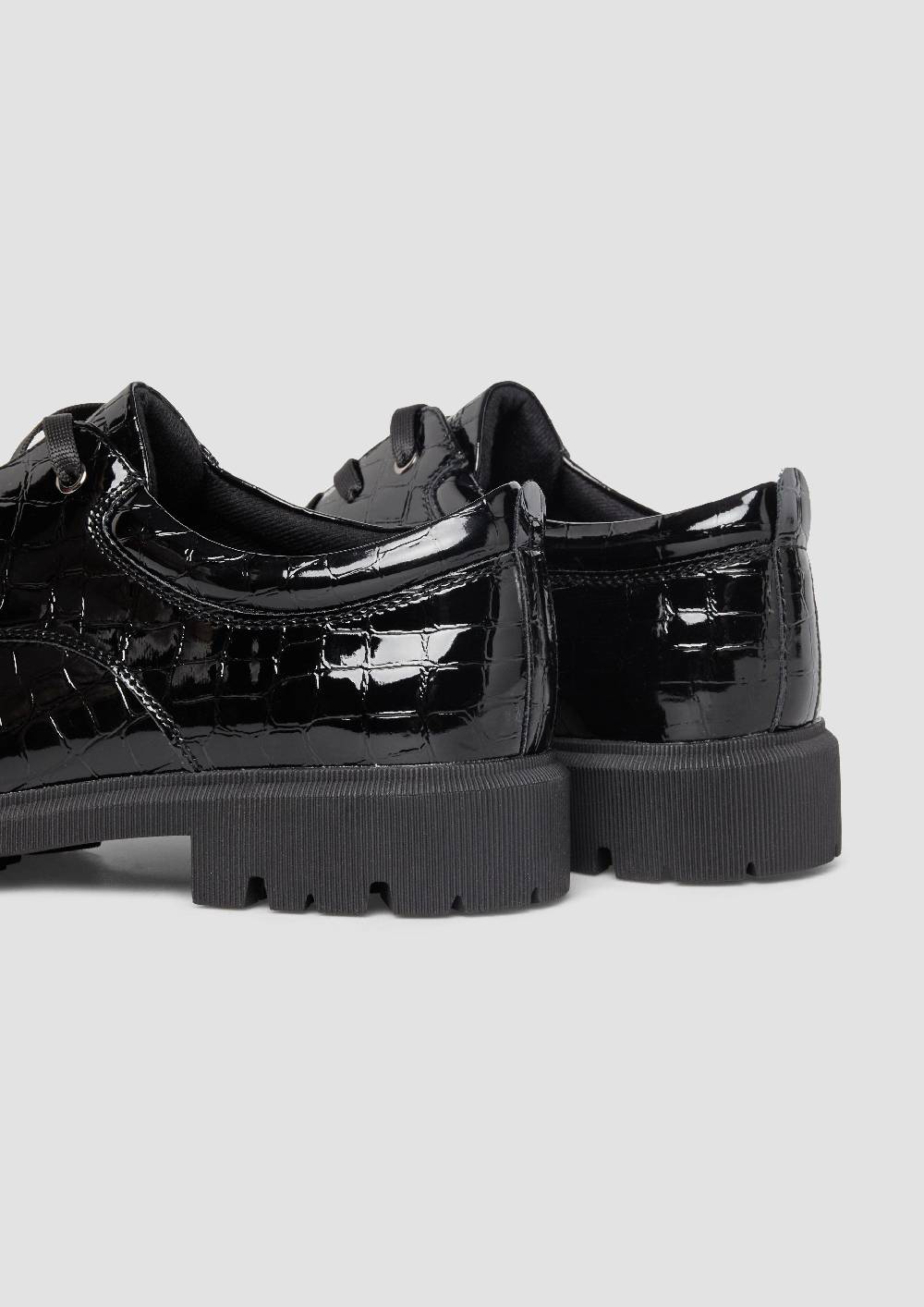 S.Oliver Schnürer In Lackleder-Optik