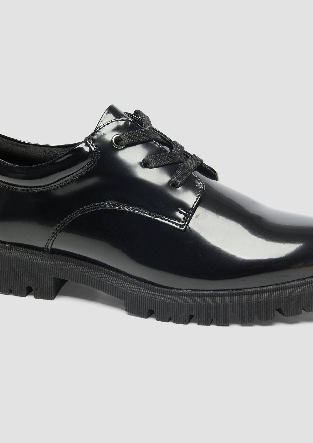 S.Oliver Schnürer In Lackleder-Optik