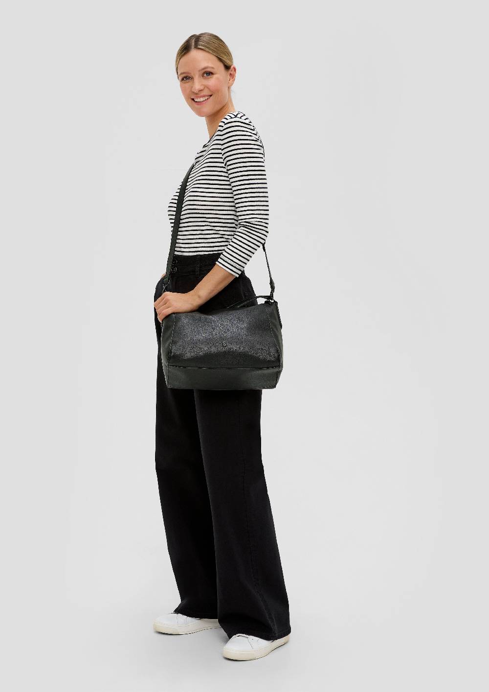 S.Oliver Shoulder Bag In Leder-Optik