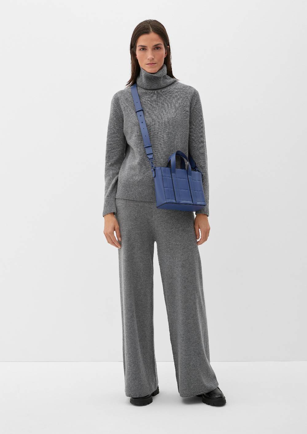 S.Oliver Shoulder Bag Mit Karo-Prägung