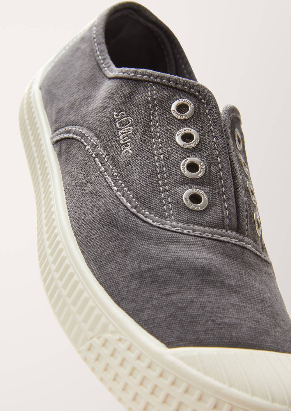 S.Oliver Slipper Mit Struktursohle