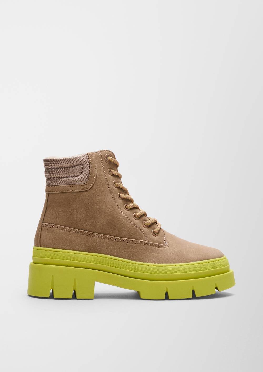 S.Oliver Stiefel Mit Kontrast-Sohle