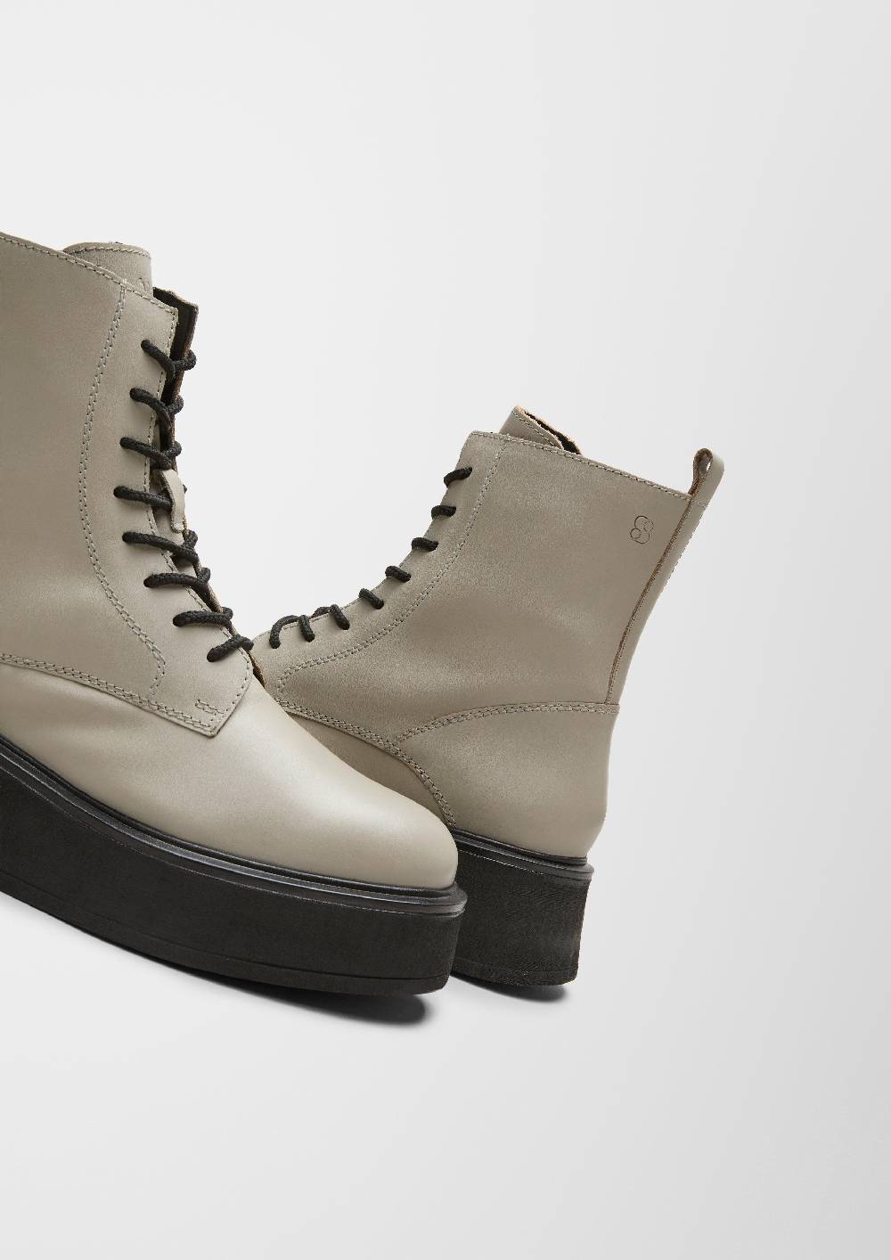 S.Oliver Stiefel Mit Plateausohle