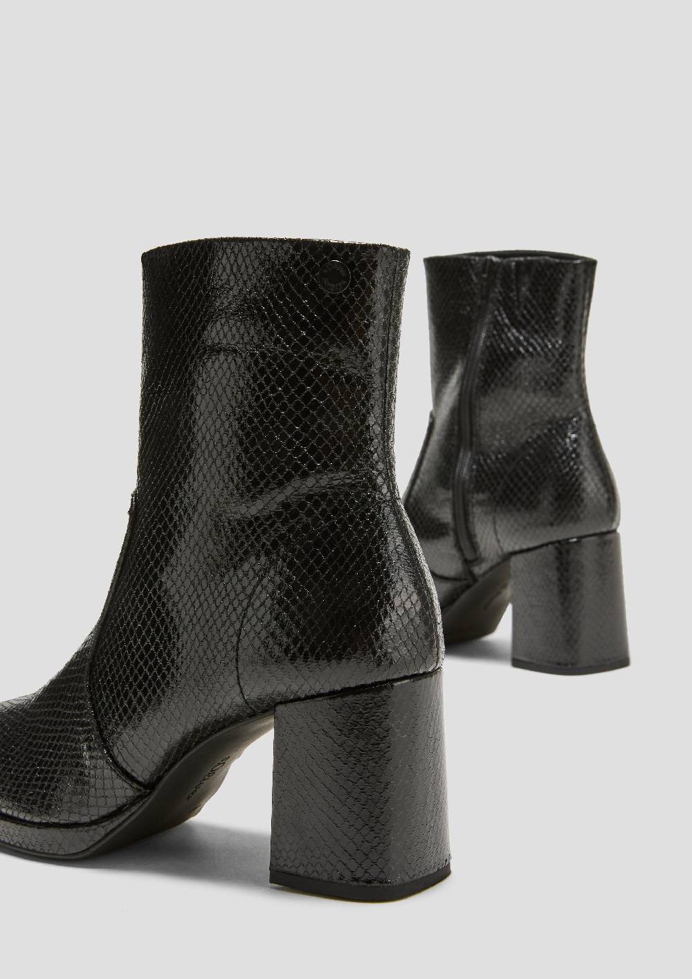 S.Oliver Stiefelette Mit Metallic-Effekt