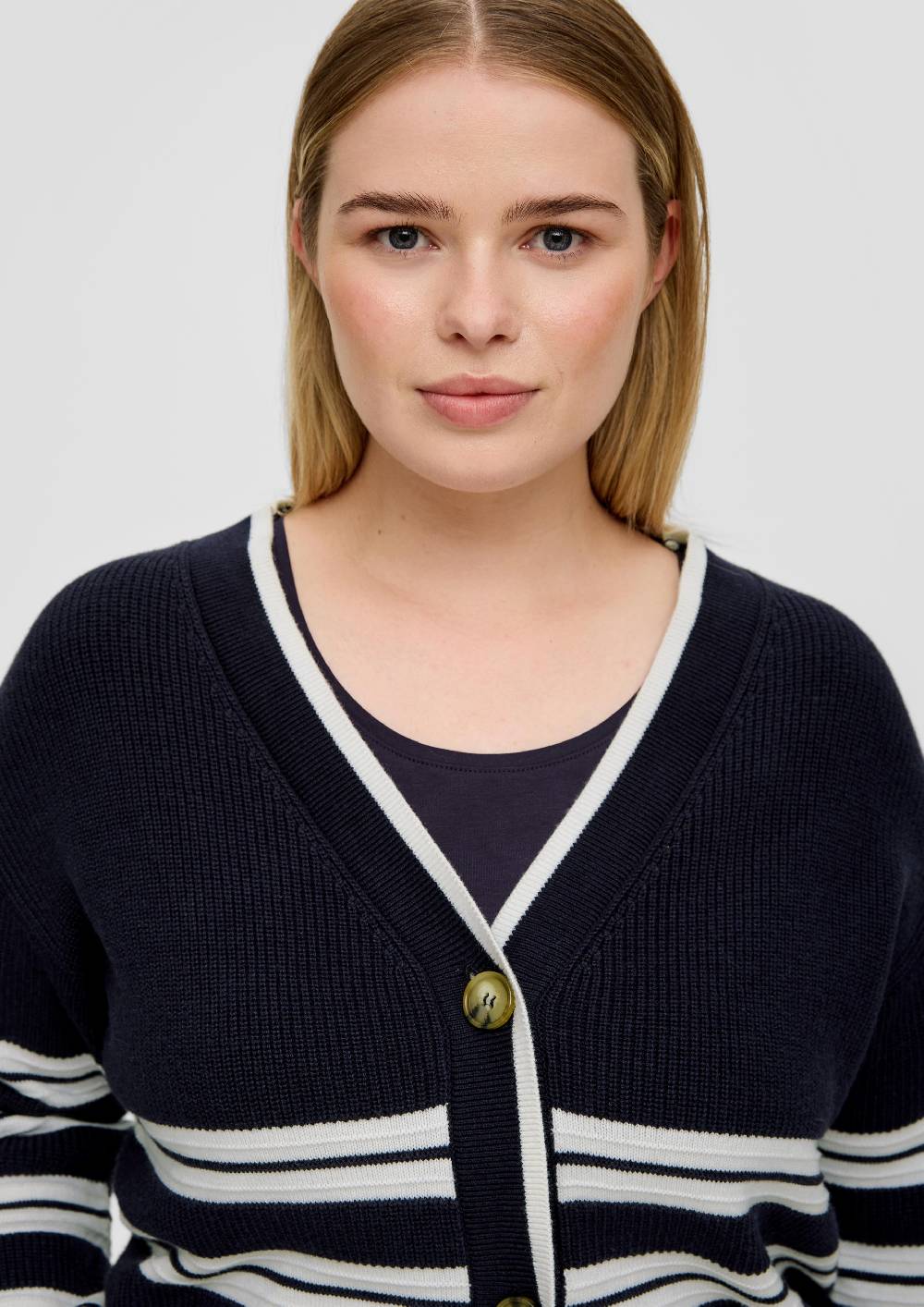 S.Oliver Strickjacke Mit Kontraststreifen