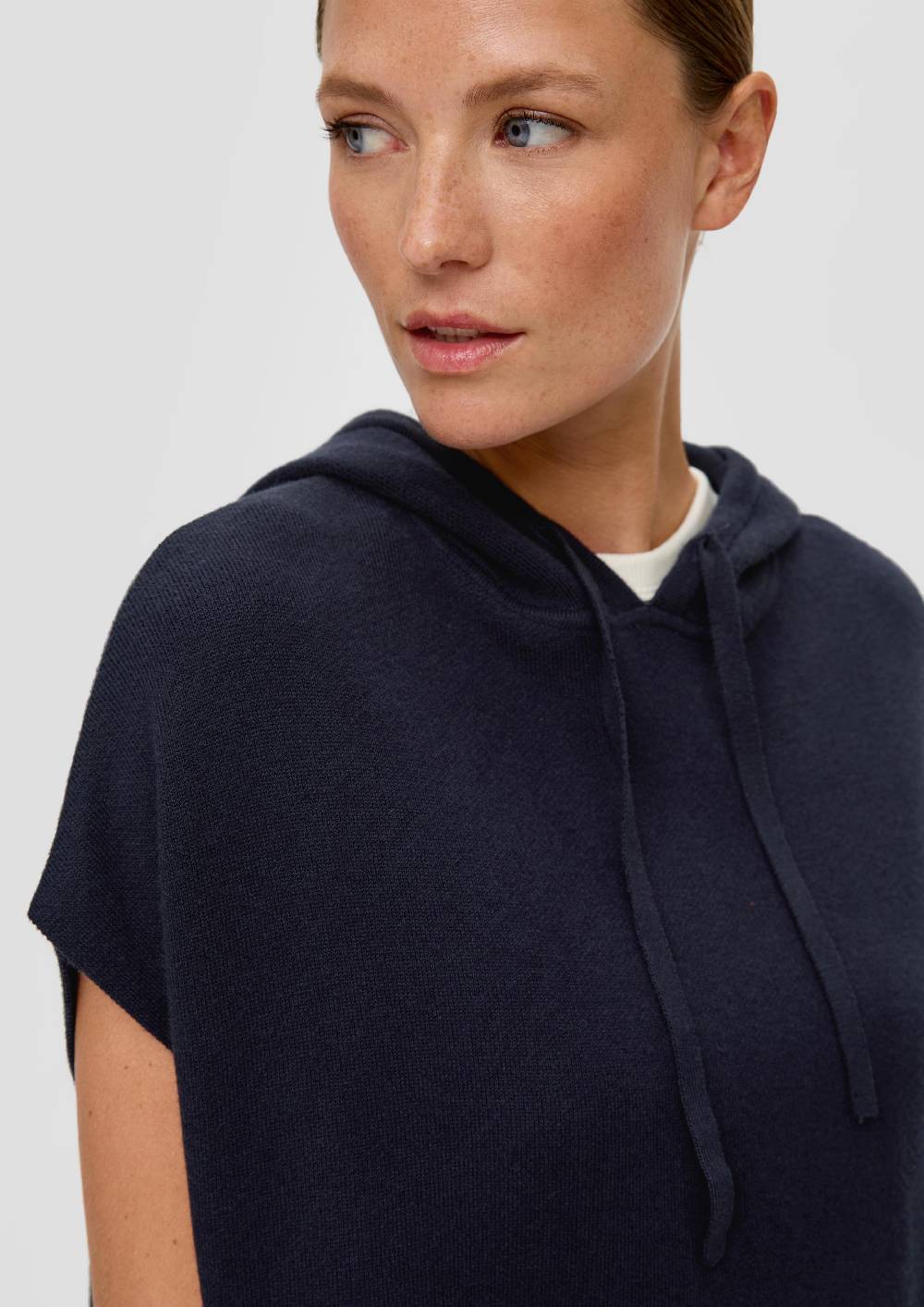 S.Oliver Strickponcho Aus Viskosemix