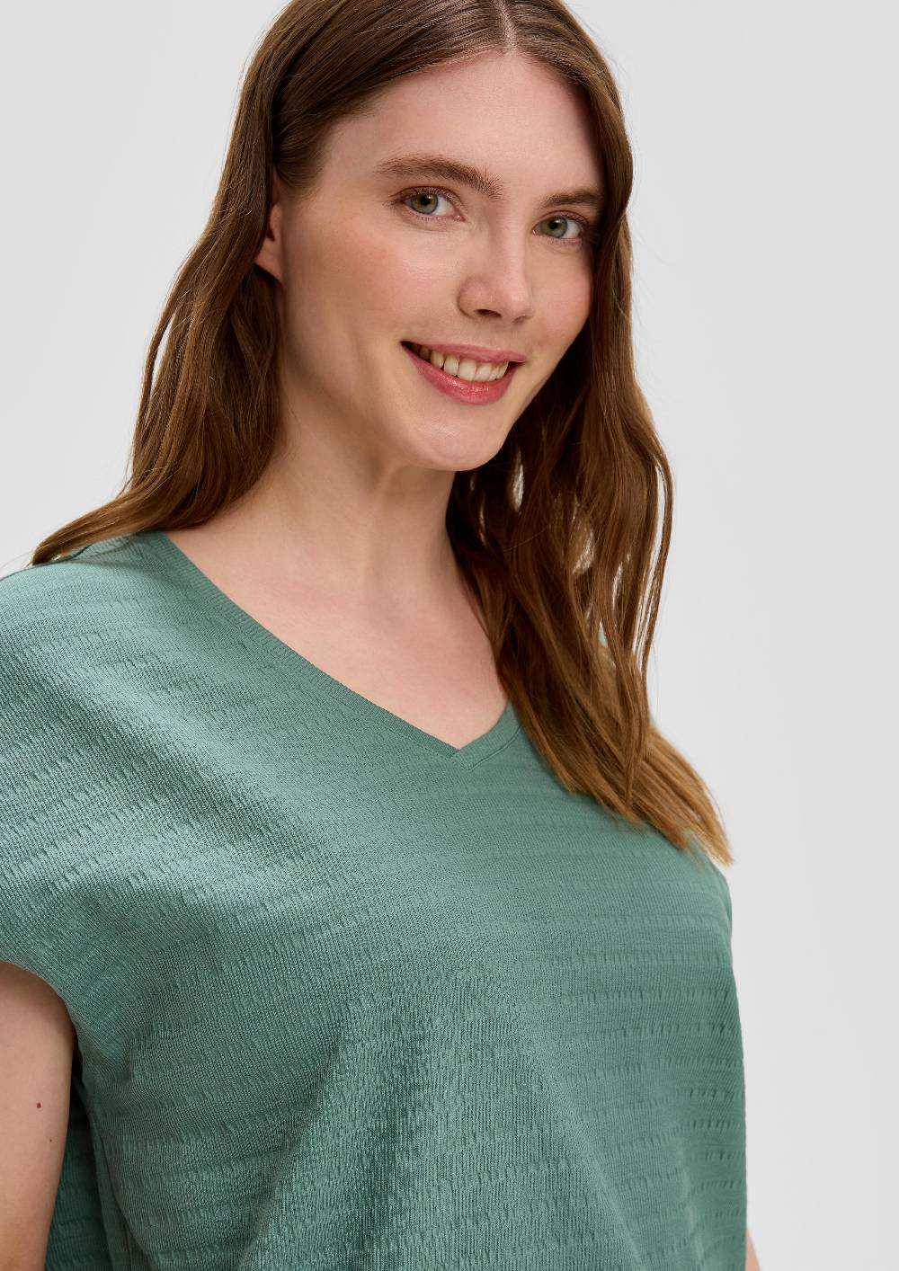 S.Oliver T-Shirt Mit überschnittenen Schultern