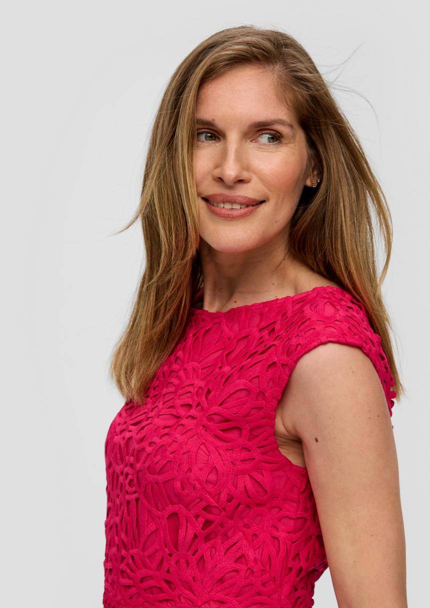 S.Oliver Tailliertes Spitzenkleid