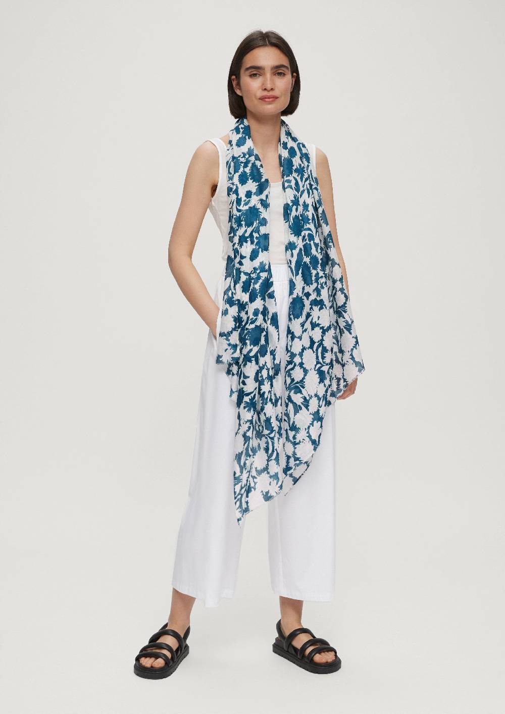 S.Oliver Tuch Aus Viskose Und Leinen