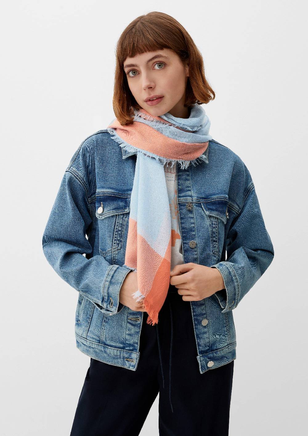 S.Oliver Viskoseschal In Zweifarbiger Optik