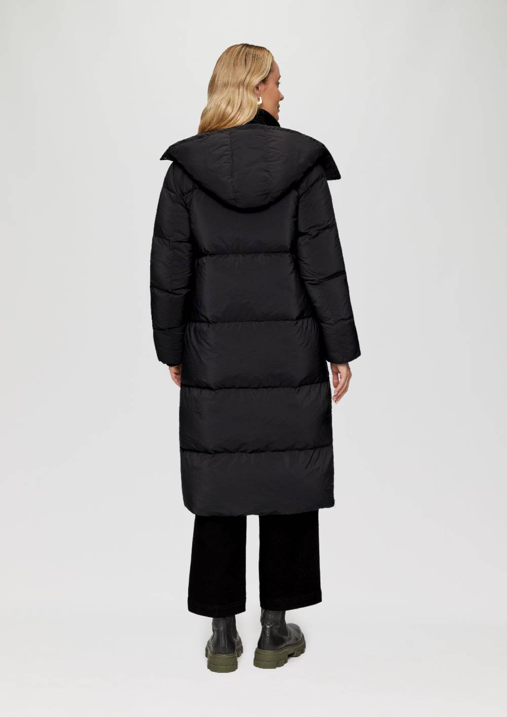 S.Oliver Wärmender Daunenmantel Mit Rippbündchen