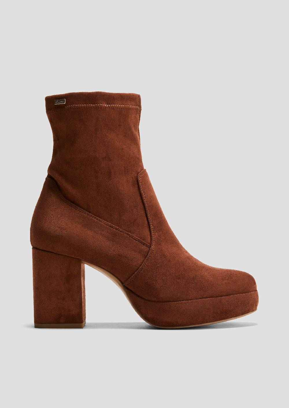 S.Oliver Stiefel Mit Blockabsatz In Velorslederoptik