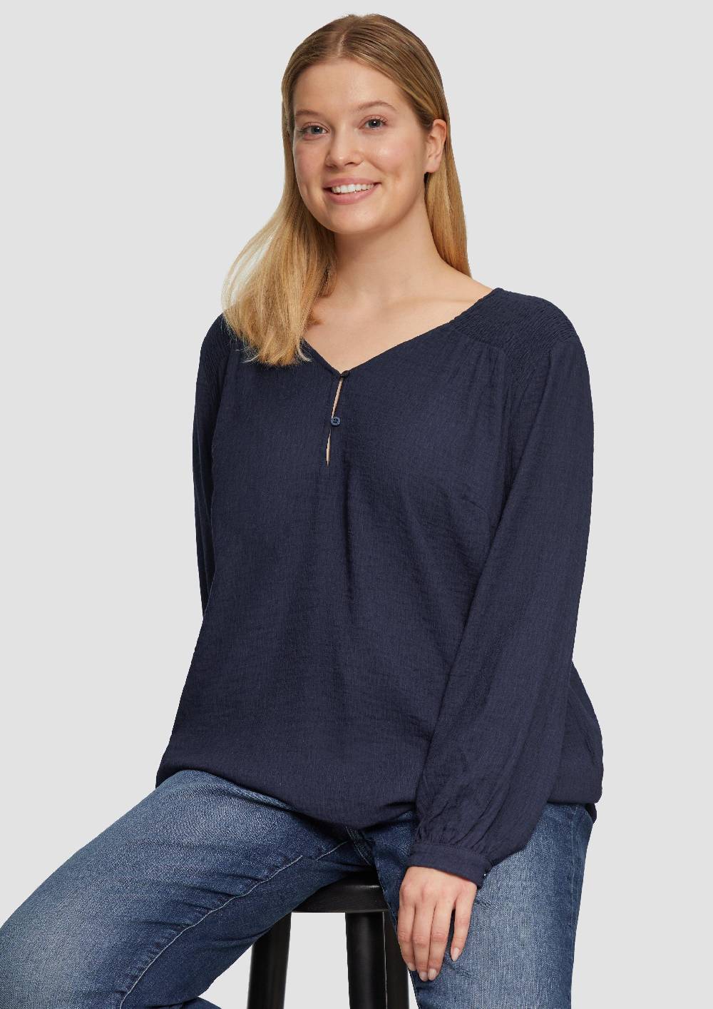 S.Oliver Strukturierte Bluse Aus Viskosemix Mit Smok Detail