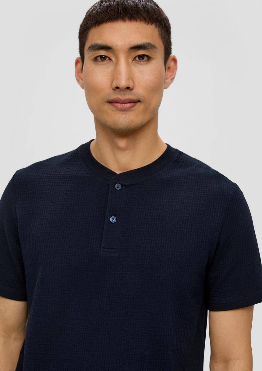 S.Oliver T-Shirt Mit Henley-Ausschnitt Und Applikation