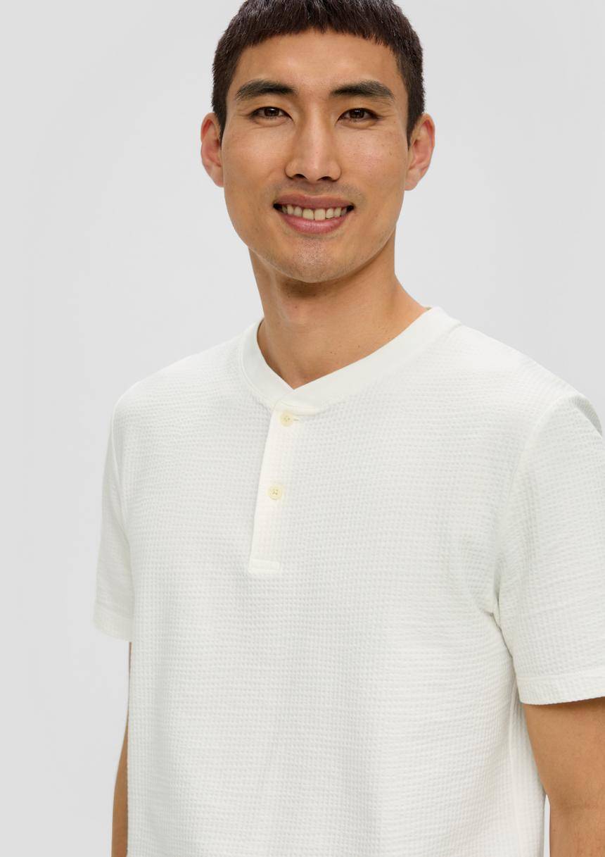 S.Oliver T-Shirt Mit Henley-Ausschnitt Und Applikation