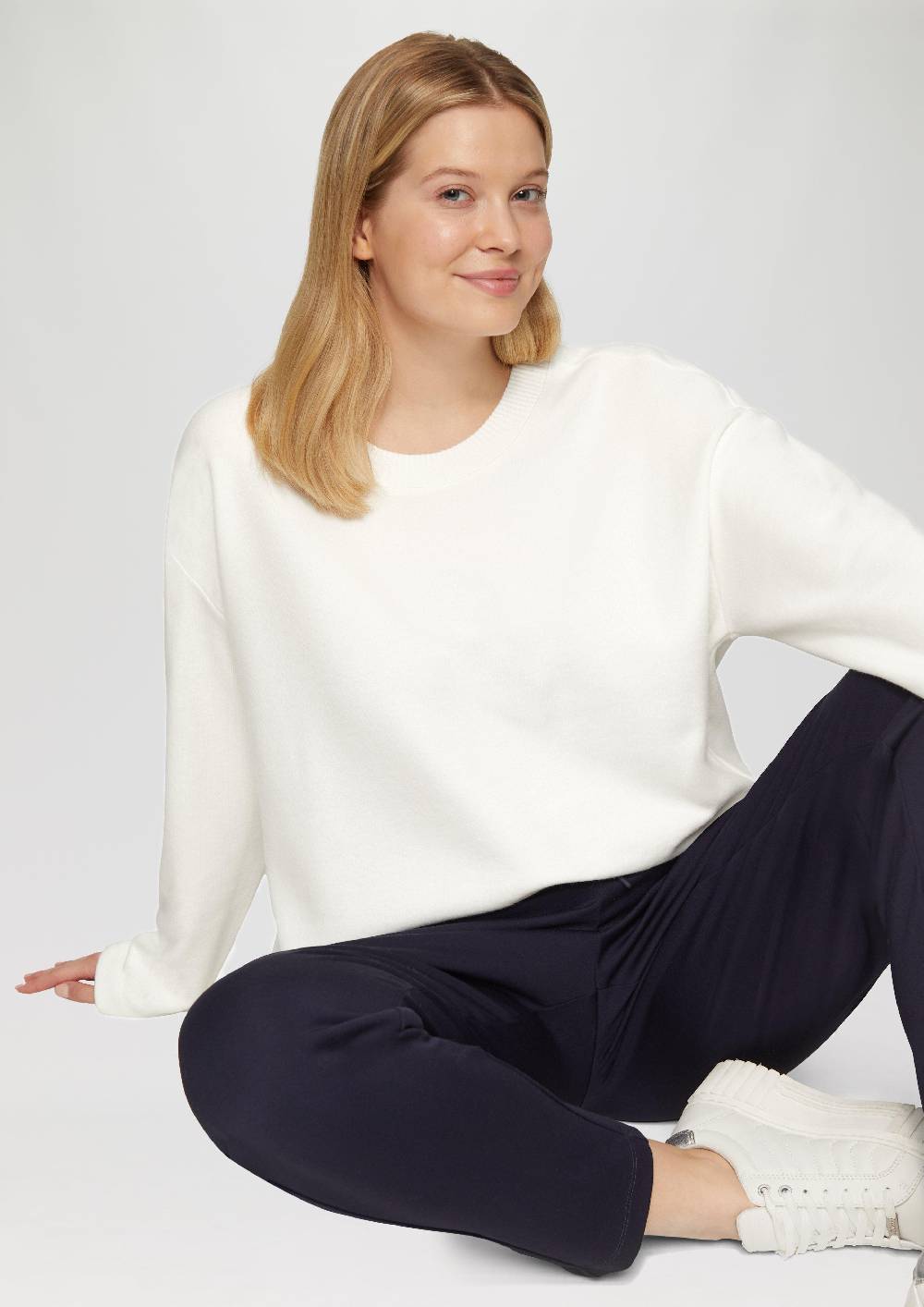 S.Oliver Weiches Sweatshirt Mit überschnittenen Schultern