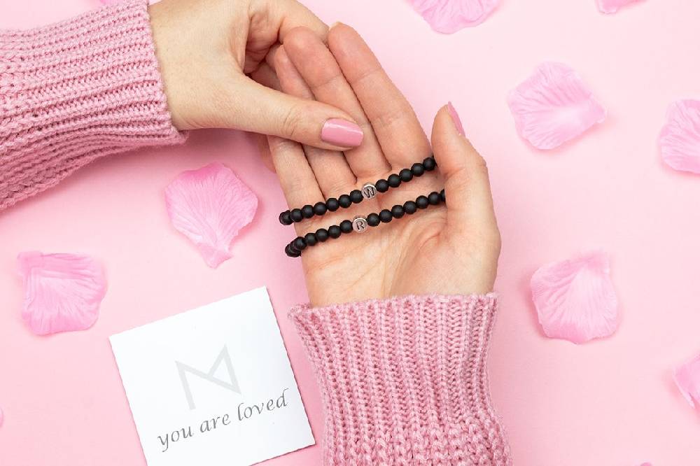 Sadingo Partnerarmband Set Aus Schwarzen Acrylperlen