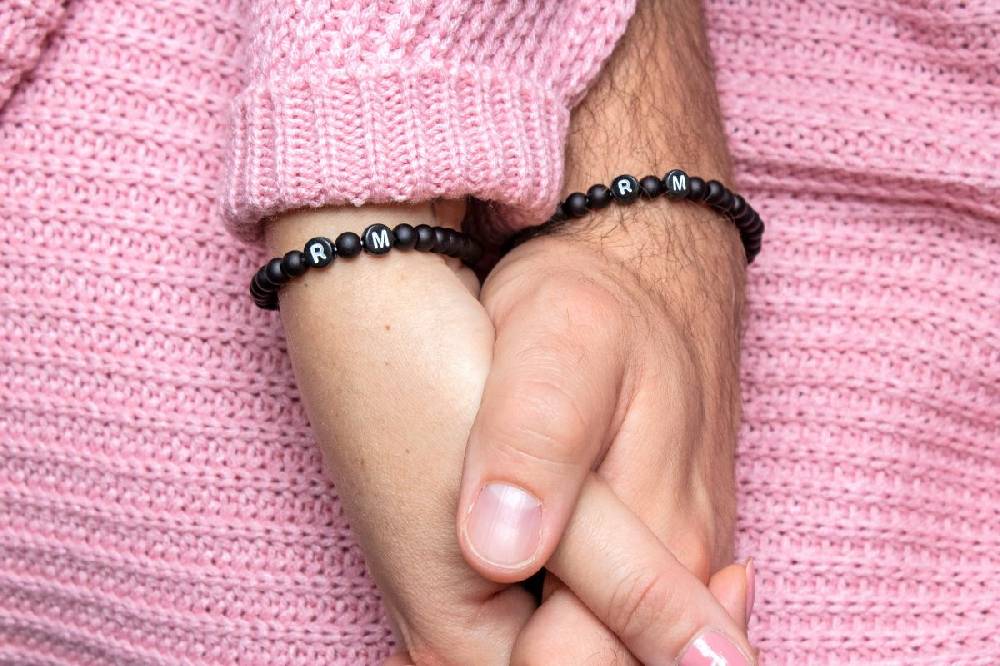 Sadingo Partnerarmband-Set Aus Schwarzen Acrylperlen