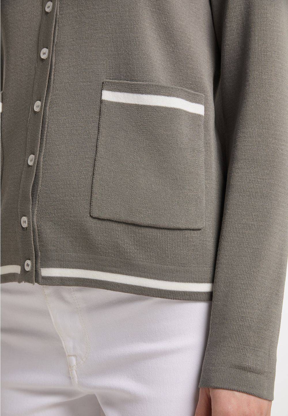 Schmuddelwedda DreiMaster Maritim Strickjacke Mit Knöpfen