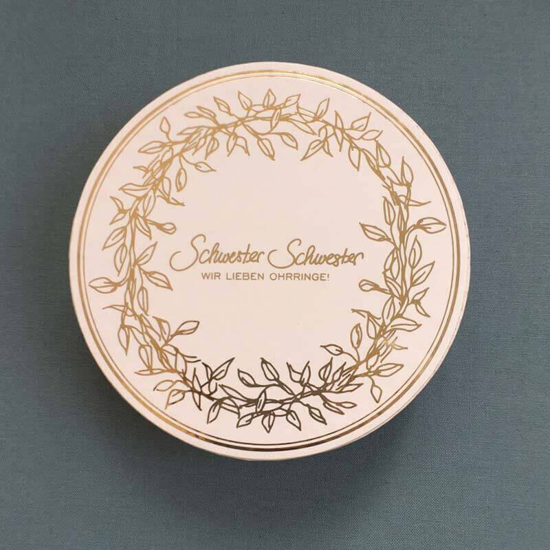 SchwesterSchwester Candy Box in zartem Rosa von SchwesterSchwester