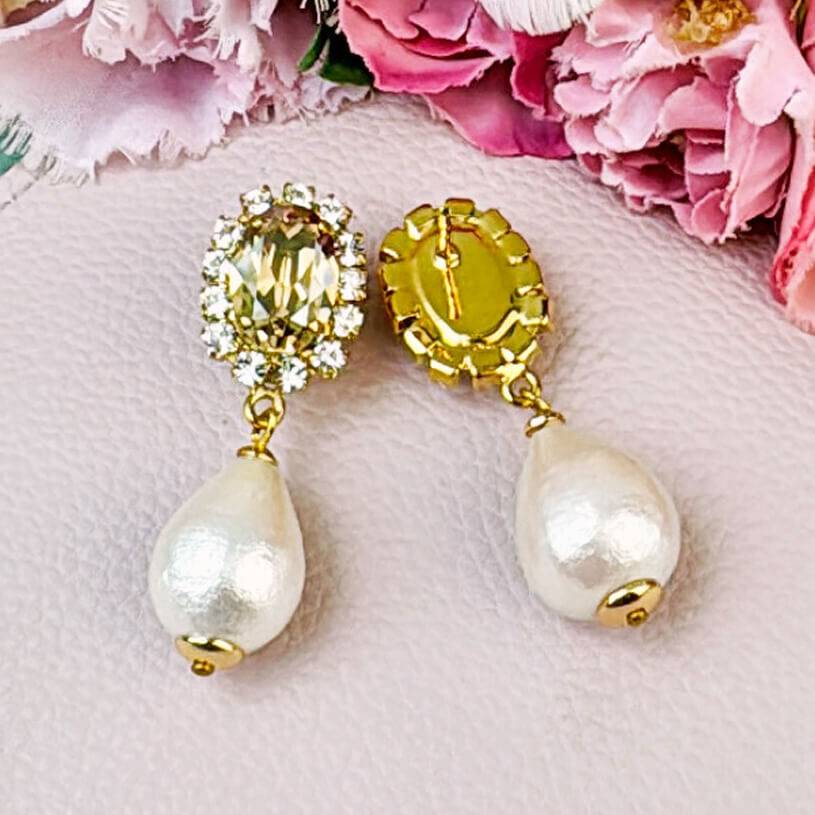 SchwesterSchwester Edel Funkelnde Ohrstecker In Champagner Mit Leichtem Baumwolltropfen