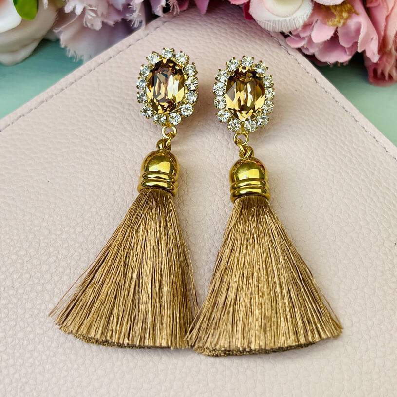 SchwesterSchwester Edel funkelnde Ohrstecker in Champagner mit Quaste