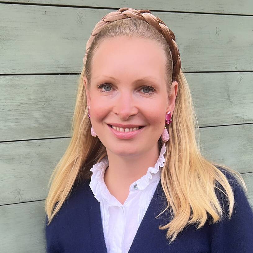 SchwesterSchwester Funkelnde Ohrstecker In Pink Mit Rosafarbenen Glitzertropfen Von AmuseToi