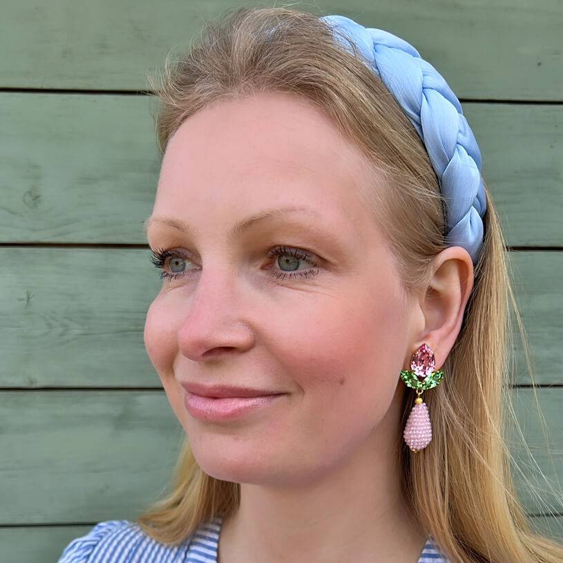 SchwesterSchwester Funkelnde Ohrstecker In Rosa Und Grün Mit Glitzernden Tropfen