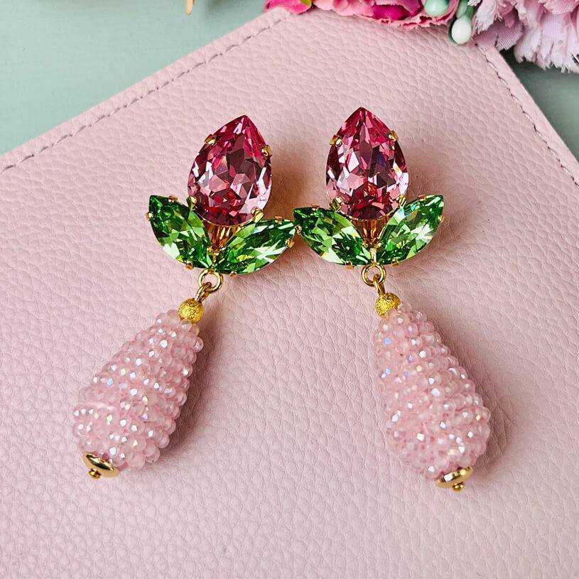 SchwesterSchwester Funkelnde Ohrstecker In Rosa Und Grün Mit Glitzernden Tropfen