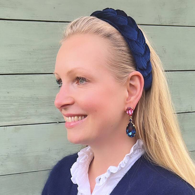 SchwesterSchwester Funkelnde Ohrstecker Mit Glas-Kristallen In Pink Und Dunkelblau