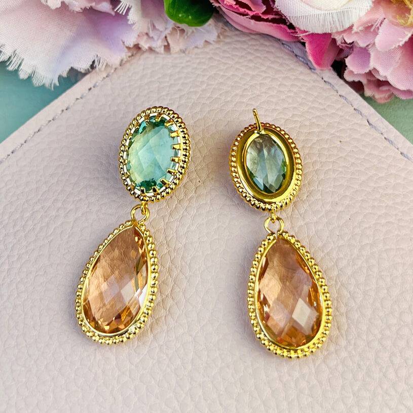 SchwesterSchwester Funkelnde Tropfenohrringe In Lindgrün Und Champgagnerfarben