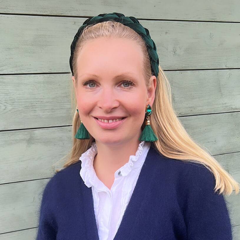 SchwesterSchwester Glitzernde Ohrstecker In Dunkelgrün Mit Edler Quaste Von AmuseToi