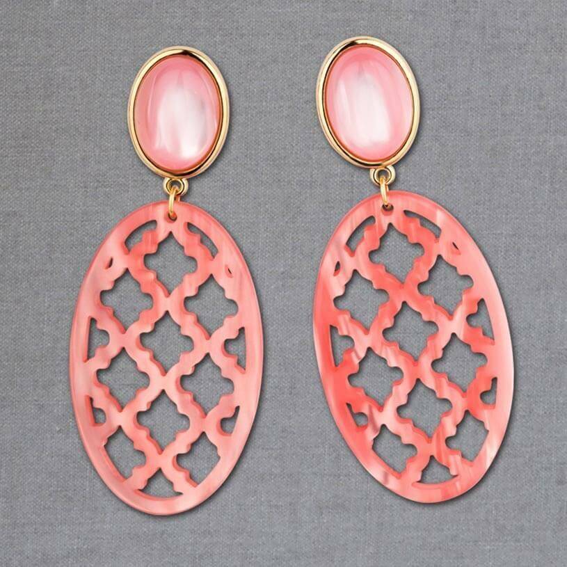 SchwesterSchwester Hellrosa Ohrstecker Mit Perlmutt Schimmerndem Oval Im Marrakesch Stil Von AmuseToi