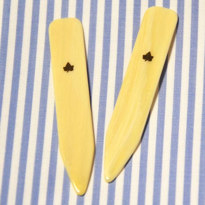 SchwesterSchwester Kragenstäbchen aus Mammutelfenbein