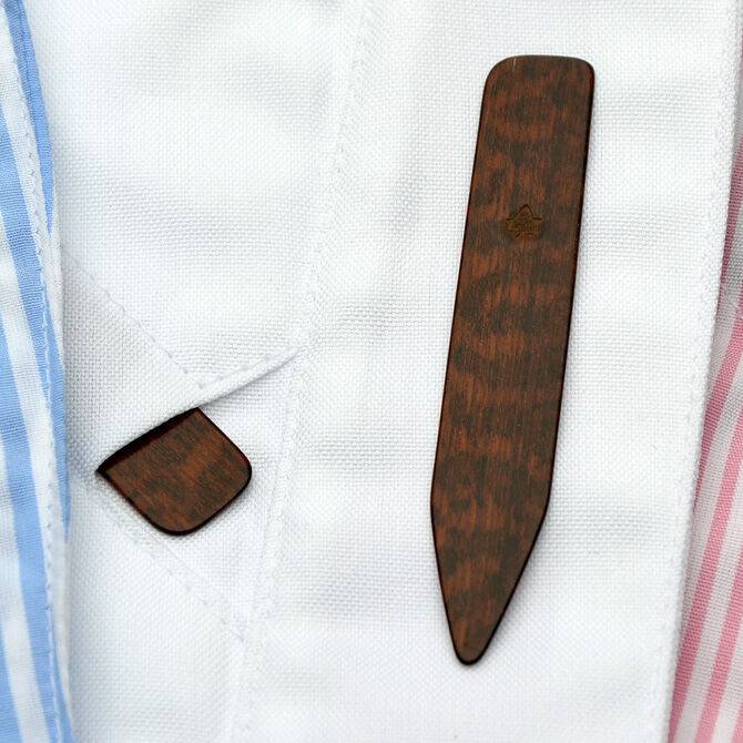 SchwesterSchwester Kragenstäbchen Aus Schlangenbaumholz