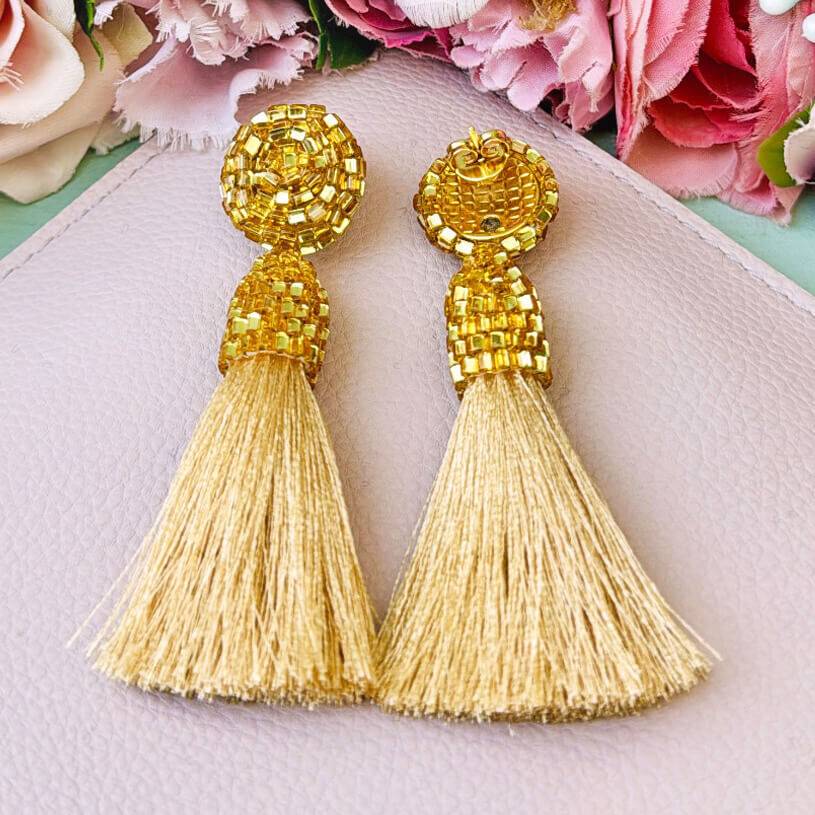 SchwesterSchwester Luxuriöse Perlen-Quastenohrringe In Gold Und Champagner