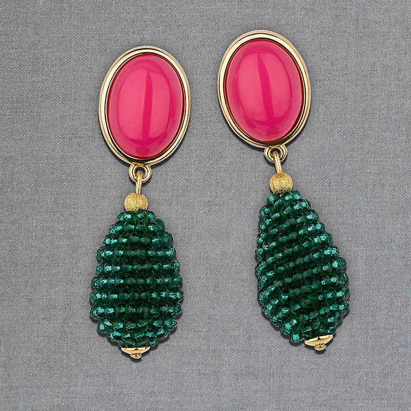 SchwesterSchwester Pinkfarbene Ohrstecker Mit Glitzerndem Dunkelgrünen Tropfen Von AmuseToi