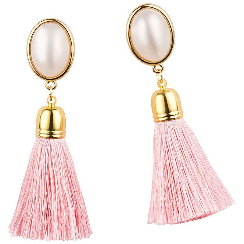 SchwesterSchwester Quasten Ohrringe Als Ohrstecker In Perlmuttoptik Mit Rosafarbener Quaste Von AmuseToi