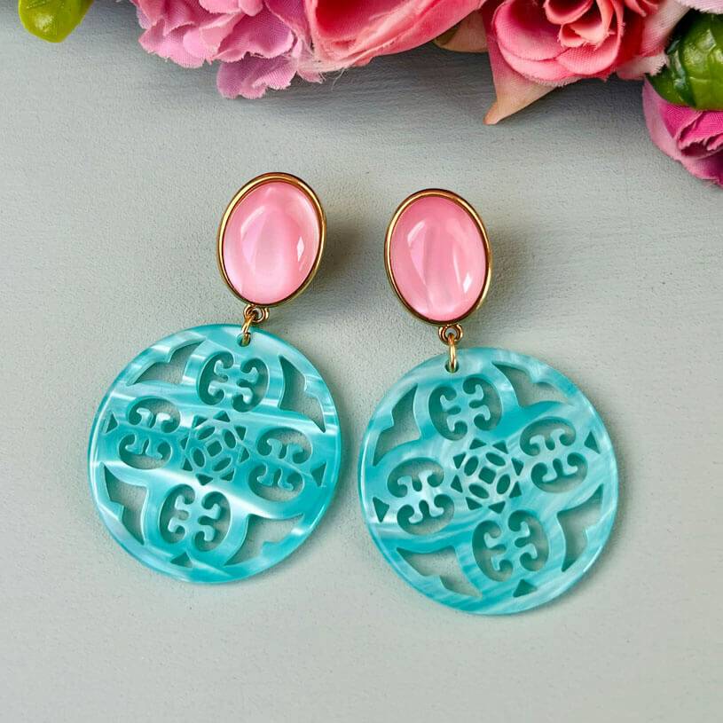 SchwesterSchwester Rosafarbene Ohrringe Papadopoli Als Ohrstecker Mit Rundem Ornament In Türkis Von AmuseToi