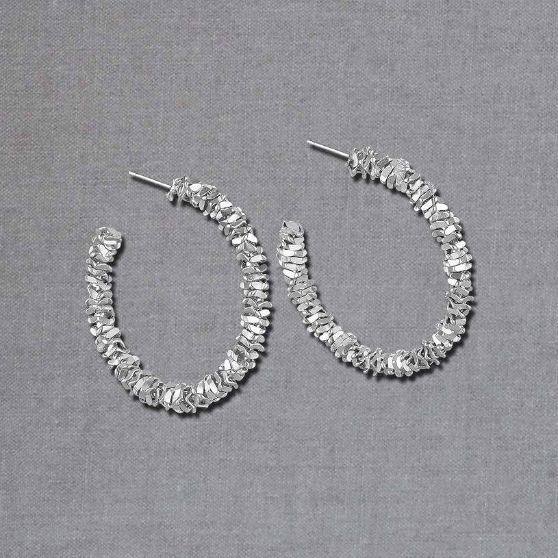 SchwesterSchwester Schöne glitzernde Creolen - rhodiniert