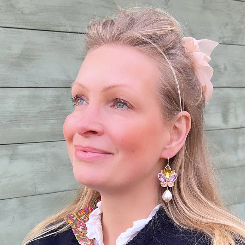 SchwesterSchwester Schöne Soutache-Ohrhänger In Flieder Und Gelb Mit Baumwolltropfen