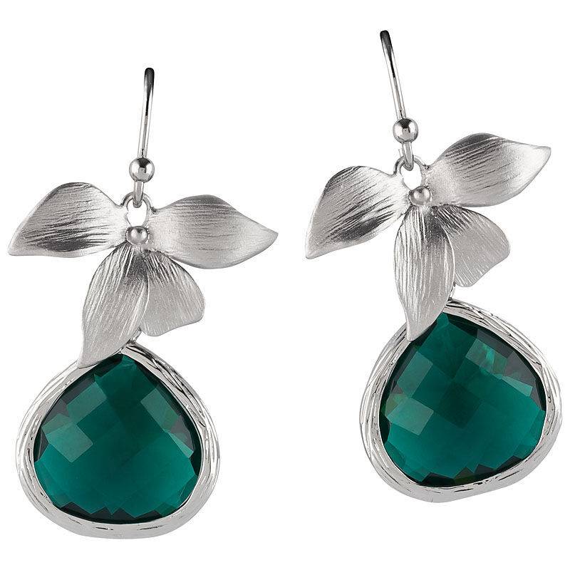 SchwesterSchwester Silberfarbener Ohrhänger Und Vierblättrige Blüte Mit Tropfen In Smaragdgrün Von Janne Von Der Heide