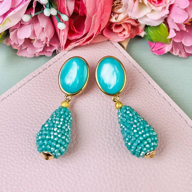 SchwesterSchwester Türkisfarbene Ohrstecker mit glitzerndem Tropfen von AmuseToi