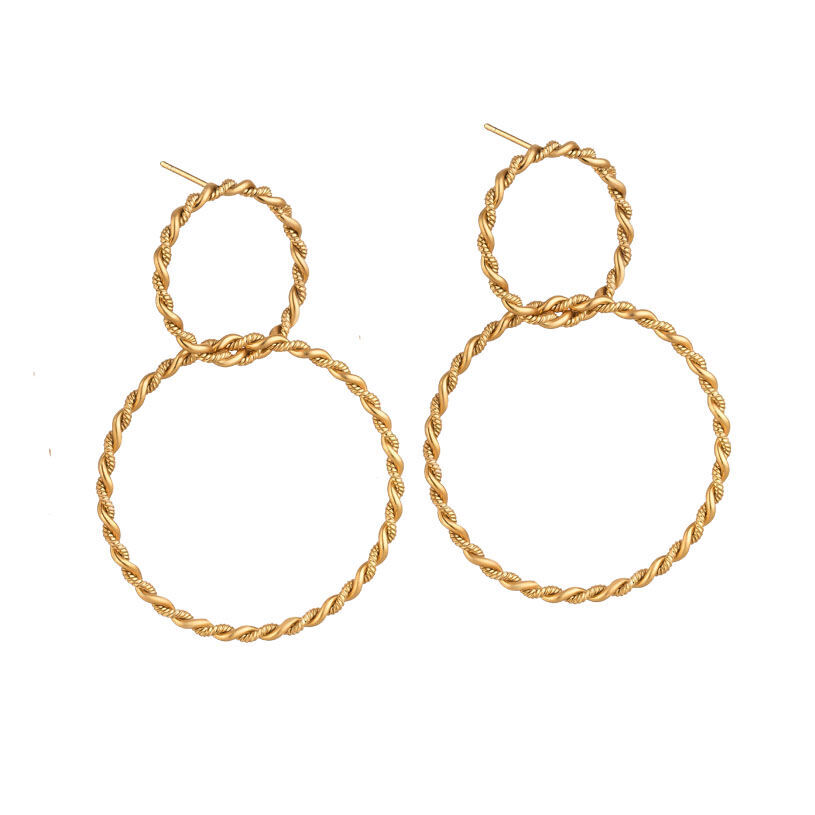 SchwesterSchwester Vergoldete Ohrstecker Aus Zwei Verschlungenen Ringen In Seiloptik