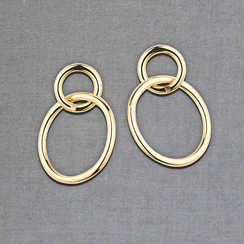 SchwesterSchwester Vergoldete Ohrstecker in Creolenoptik mit verschlungenen Ringen