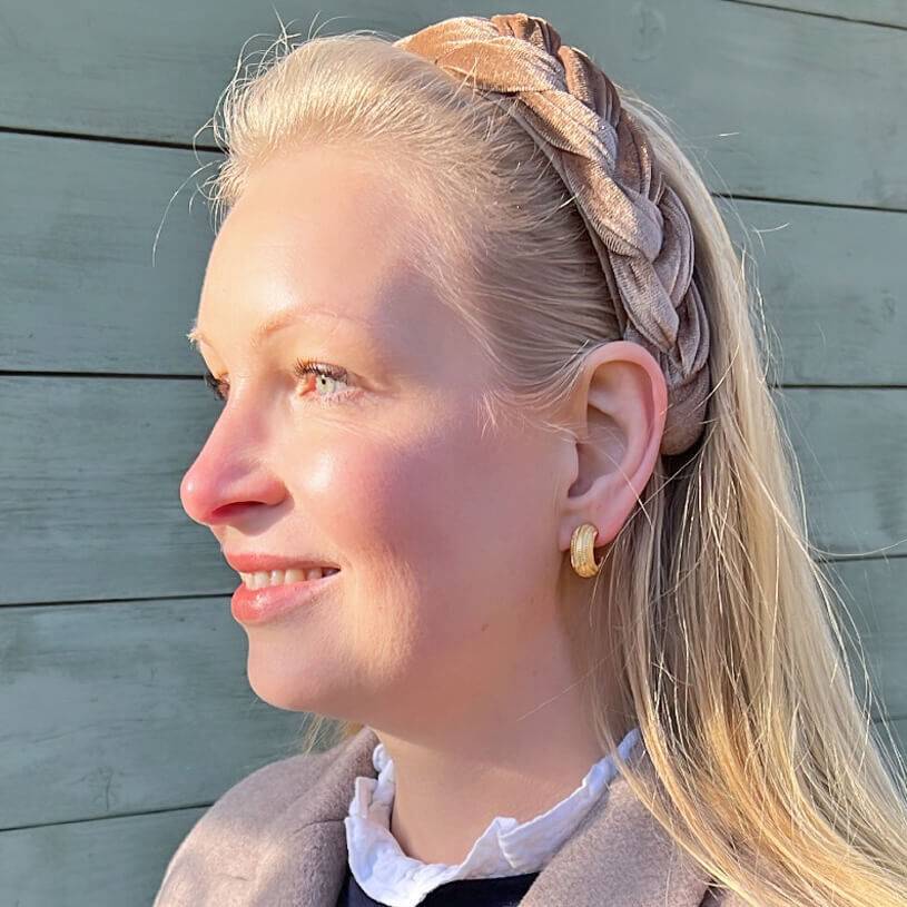 SchwesterSchwester Wunderschöne Vergoldete Creolen Mit Elegantem Muster