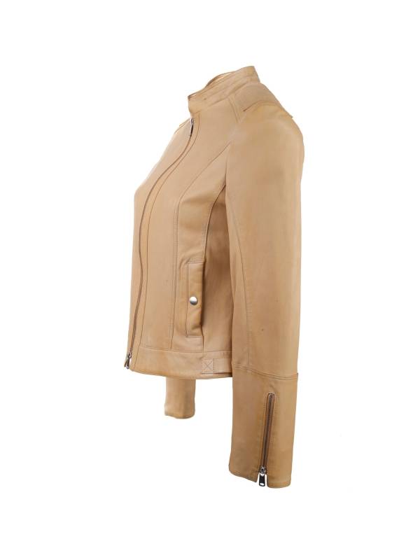 Schyia Laila Art.: 327/LNDD